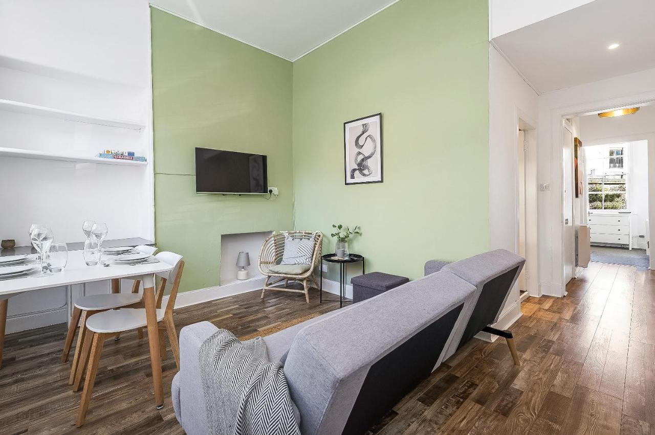 Centre 2 Bedroom Main Door Appartement