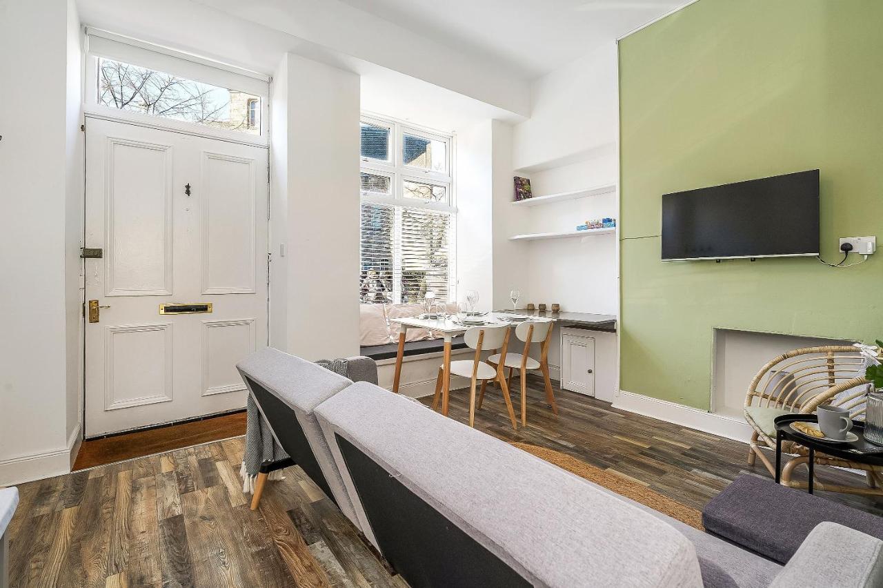 Centre 2 Bedroom Main Door Appartement