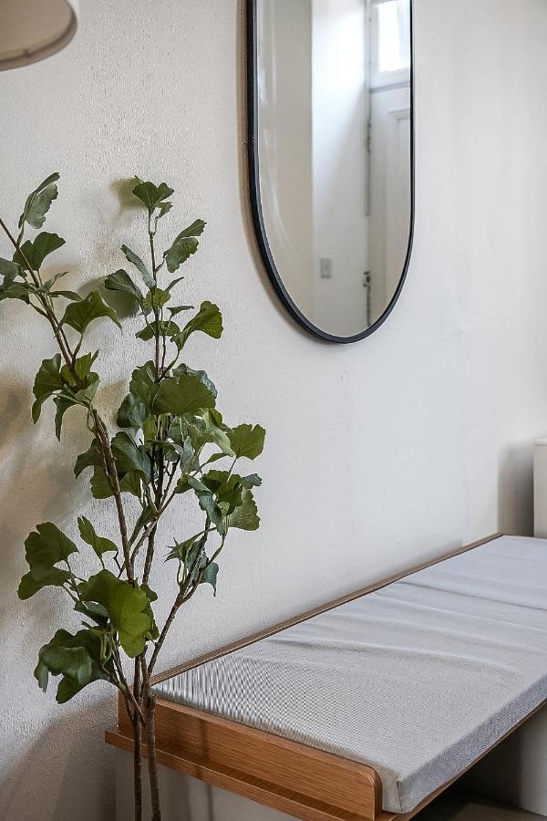 Appartement Centre 2 Bedroom Main Door *